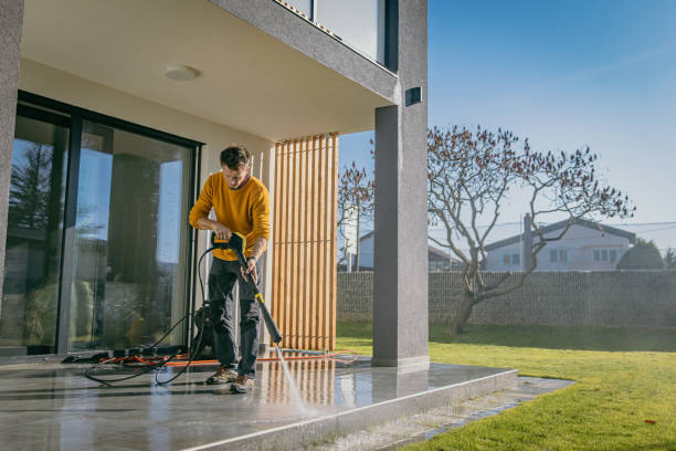 Best Pool Deck Cleaning in Brownfield, TX